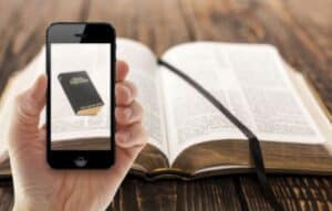 Escucha la Biblia en Audio: La Palabra de Dios al Alcance de Tu Mano